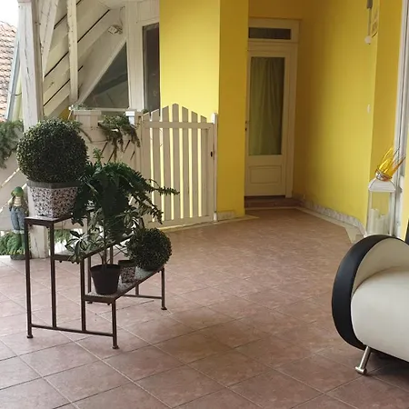 Var-i Apartment Balatonmariafurdo